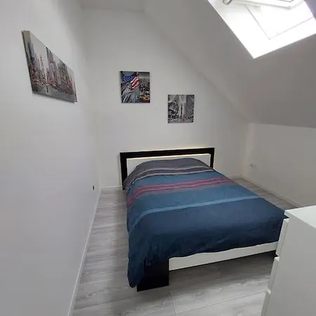 Maison Calme Proche De La Cite Des Loisirs Amnéville Esterno foto